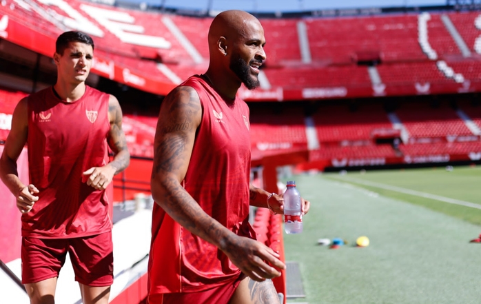 El Sevilla Confirma El Tiempo De Baja De Marcao En Un Segundo Parte