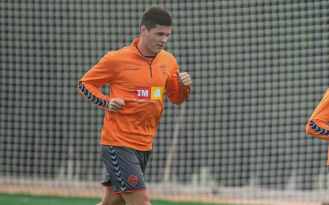 El Elche vuelve al trabajo sin Carrillo, que ya conoce el tiempo de ...
