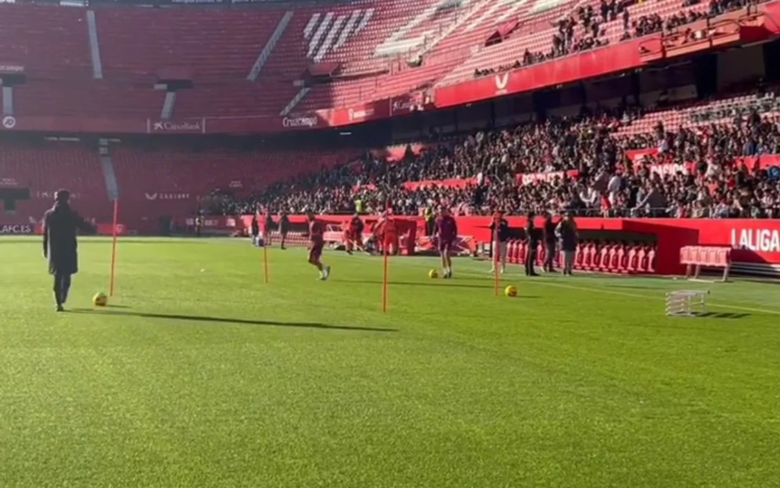 Rakitic se ausenta. Jordan y Navas corren al margen del grupo y Badé ...