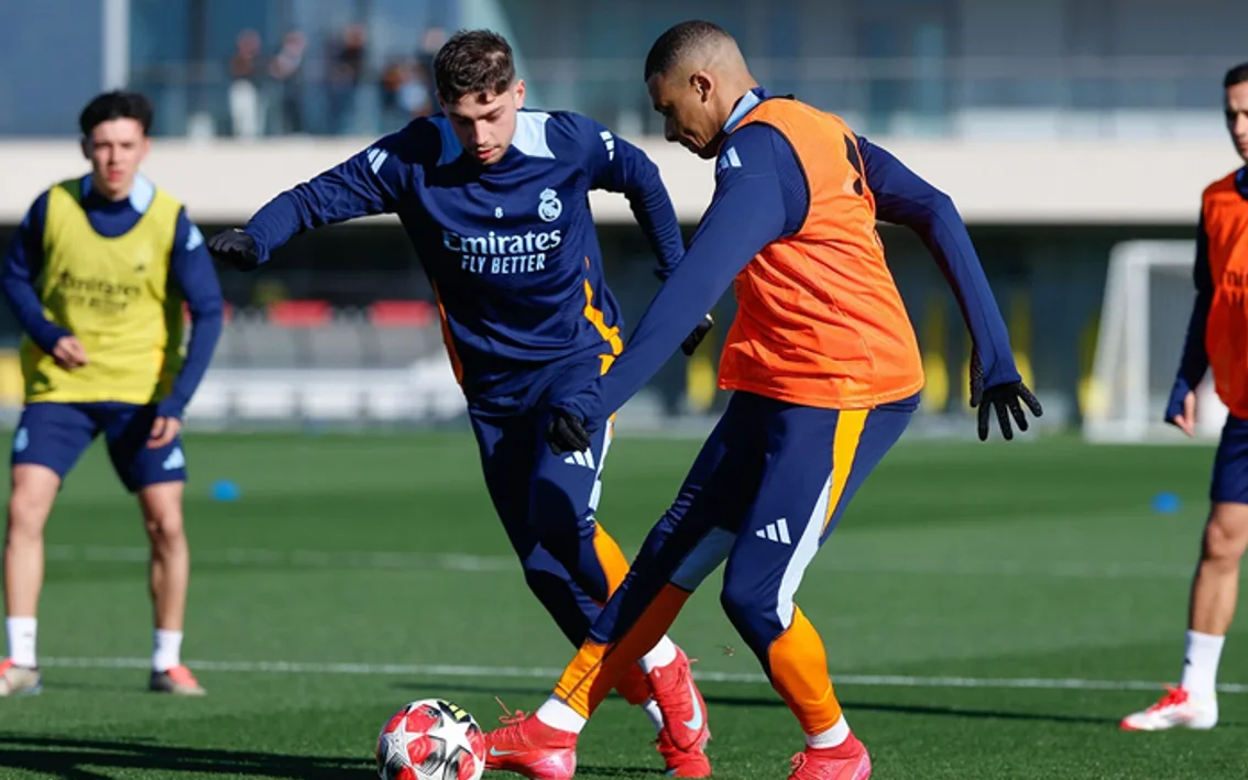 Vallejo y Camavinga, bajas en la vuelta al trabajo - FútbolFantasy