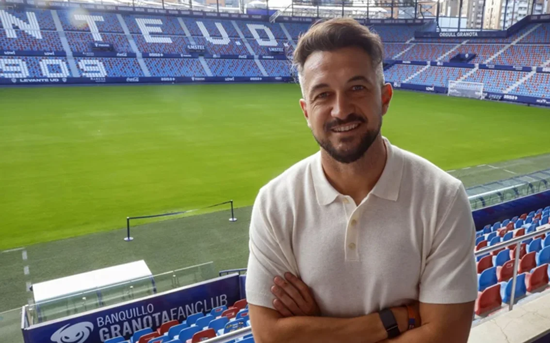 Rodas, en Las Provincias, habla de Ryan, Matturro, Toljan, Manu Sánchez ...