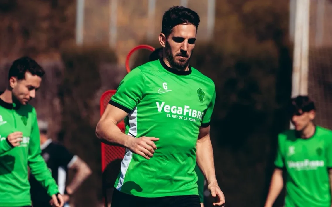 Sin rastro de André Silva en la vuelta al trabajo del Elche - FútbolFantasy