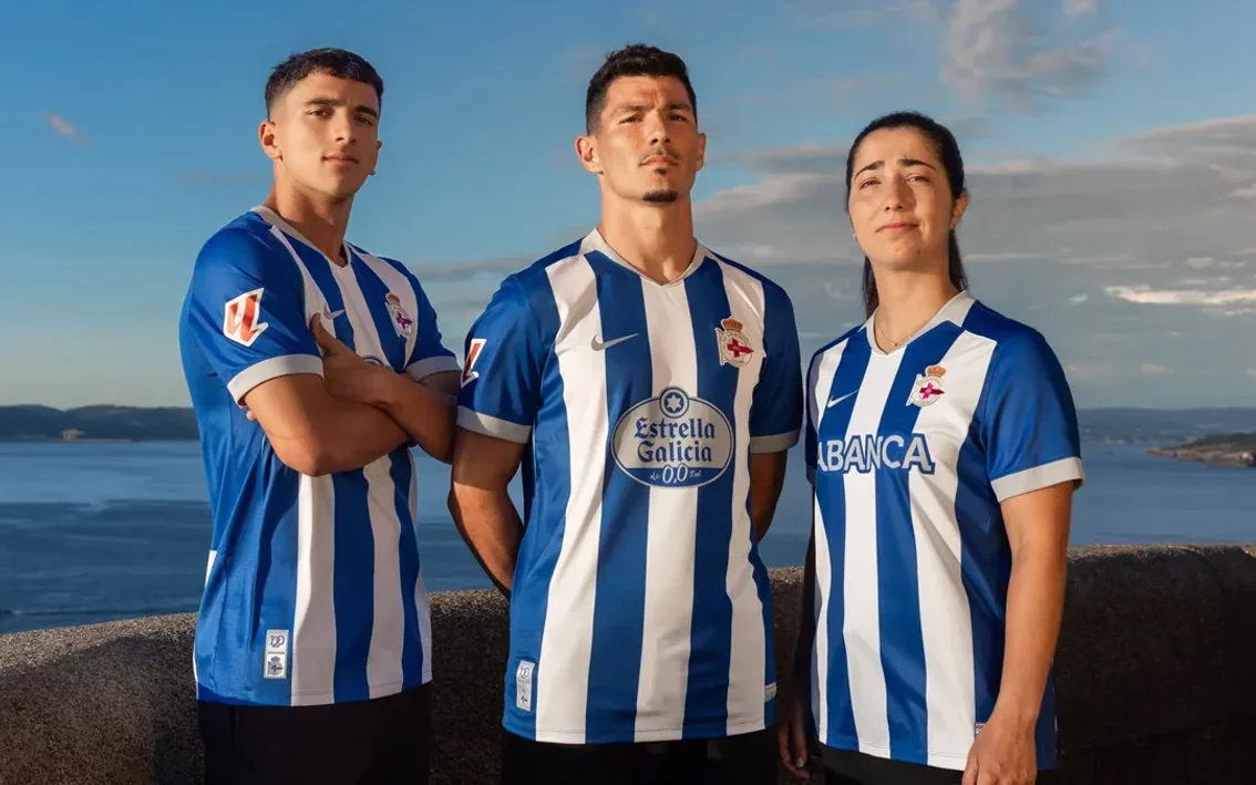 El Deportivo presenta su primera equipación para la temporada 26/27 ...