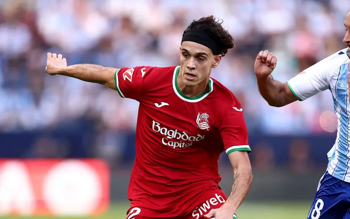 Héctor Fort se abre paso en el lateral - FútbolFantasy
