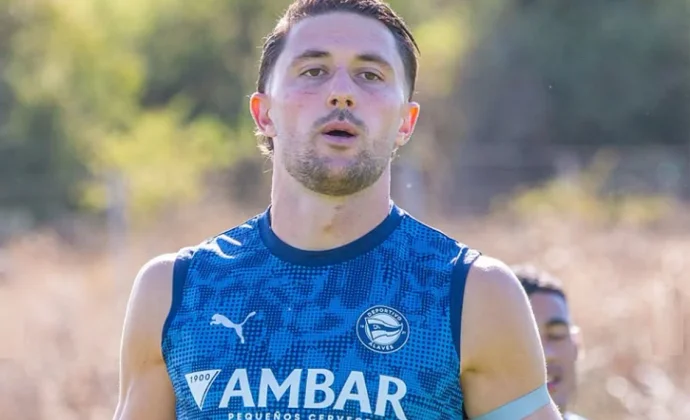 Garcés entra en la lista para viajar a Mallorca a la espera de la resolución de la FIFA