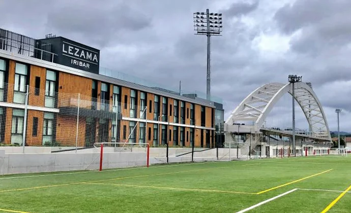 El Athletic descansa este lunes con dos jugadores en la enfermería