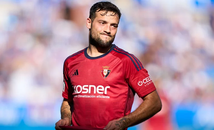 El motivo por el cual Arrasate evitó alinear juntos de inicio a Raúl y Arnaiz