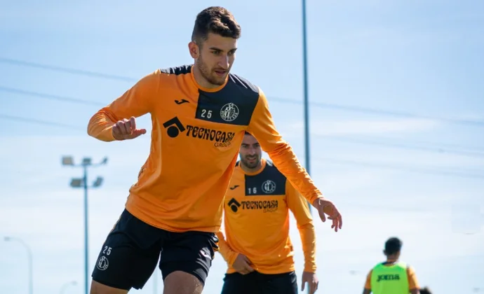 Moriba sigue ausente a tres días del partido