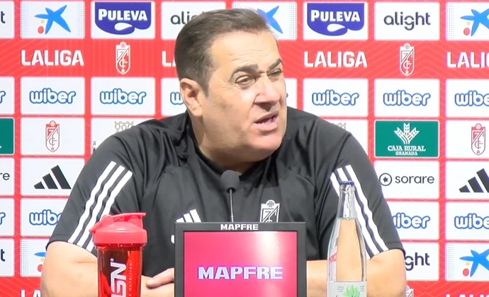 Sandoval confirma la titularidad de Piatkowski y habla de Puertas, Uzuni, Neva y el partido contra el Real Madrid