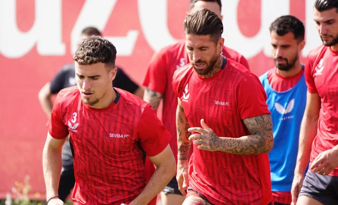 El Sevilla se ejercita sin En Nesyri ni los cinco lesionados