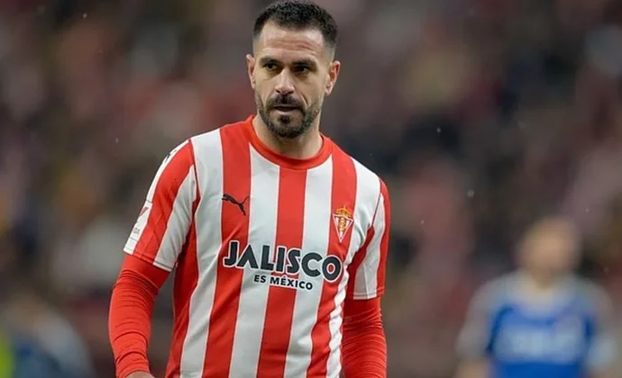 El Granada, en negociaciones avanzadas para hacerse con Pablo Ínsua