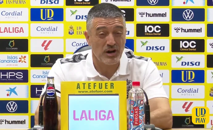 Pimienta, sobre Kirian, Sergi Cardona, Perrone, Pejiño, el Betis y el reparto de minutos