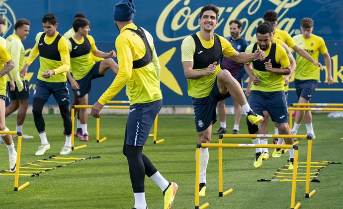 Gerard, Coquelin, Pedraza y Yeremi entrenan con el grupo