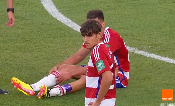 Raúl Torrente fue sustituido por calambres