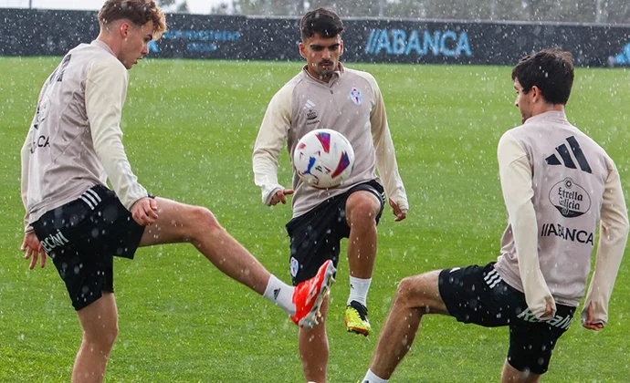 Ristic completa la sesión. Cervi y Carles Pérez al margen. Hugo Álvarez y Damián siguen en dinámica