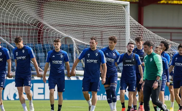 Osasuna completa otra sesión sin los tres lesionados
