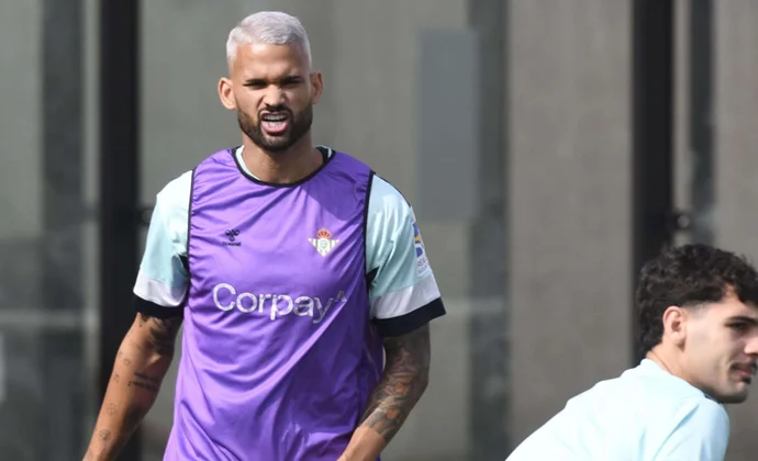 Rui Silva, Pezzella, Guido, Carvalho y Fornals siguen sin entrenar y no llegan al Bernabéu