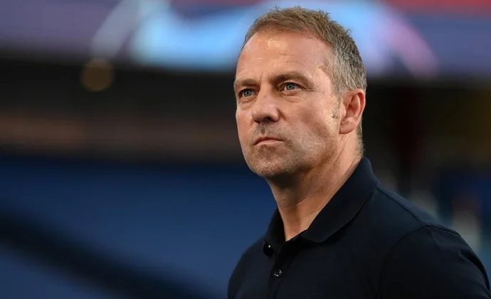 El Barcelona anunciará a Hansi Flick el lunes, según MD, tras un nuevo bandazo en el proyecto