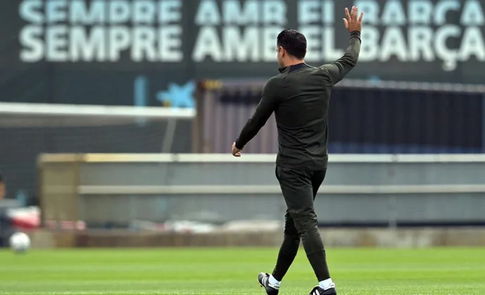 Xavi dirige su última sesión como entrenador del Barcelona