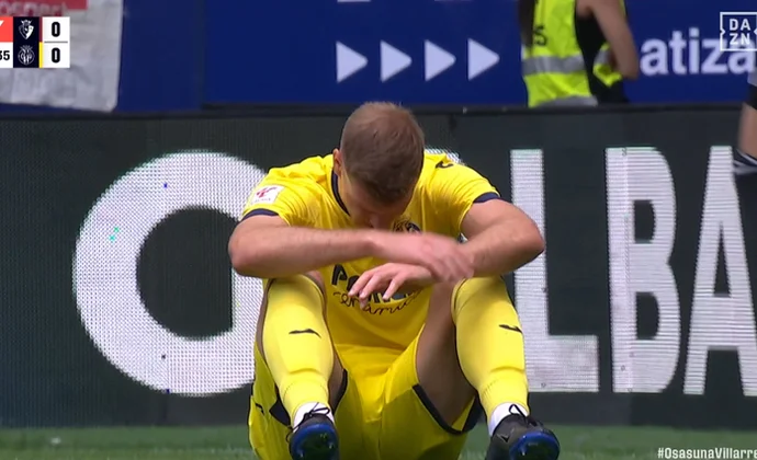 Sorloth se retira lesionado del partido en Pamplona