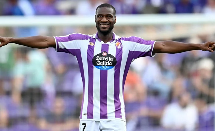 Sylla y Meseguer renuevan automáticamente tras el ascenso