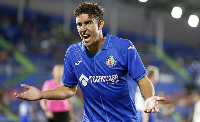 Las Palmas presenta una oferta de contrato a Jaime Mata