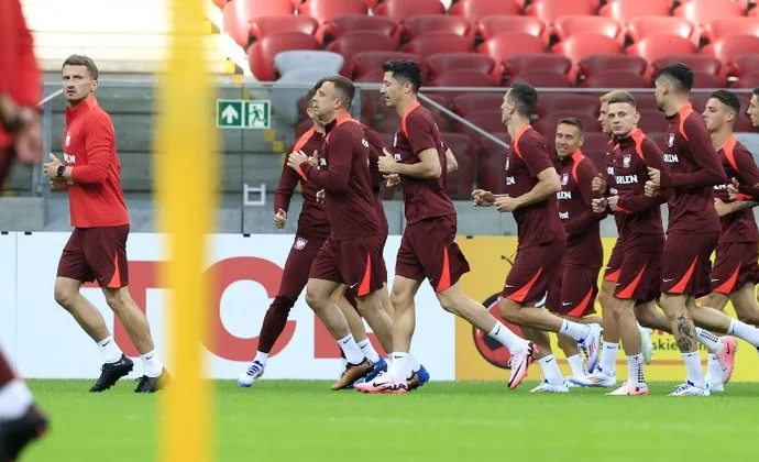 Polonia inicia su preparación sin Slisz, Zych y Zalewski, pero con Zielinski y Swiderski recuperados