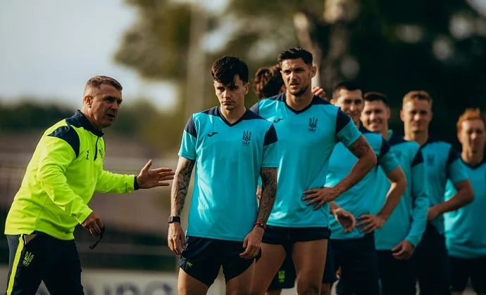 Mykolenko y Sudakov vuelven al grupo y Lunin es la única baja