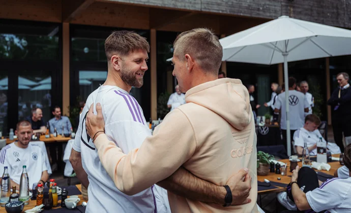 Kroos, Rüdiger, Schlotterbeck y Fullkrug se incorporan a la concentración de Alemania