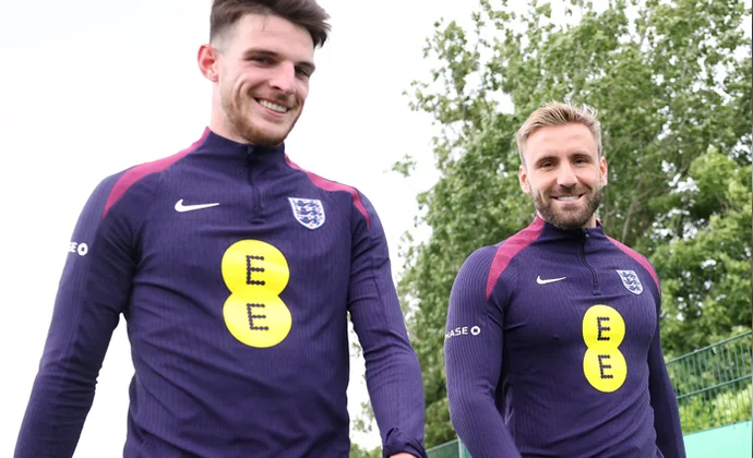 Foden y Mainoo completan su primera sesión, Shaw hace una parte y faltan Walker y Bellingham