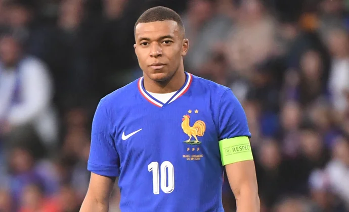 Amistosos internacionales: Francia 3-0 Luxemburgo. Ficha técnica