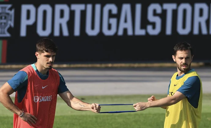 Joao Félix no entrena por molestias, Semedo vuelve al grupo y todavía faltan Ronaldo y Neves