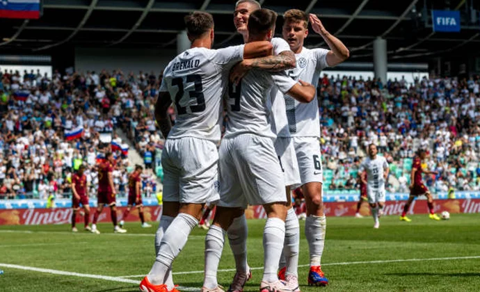 Amistosos internacionales: Eslovenia 1-1 Bulgaria. Ficha técnica