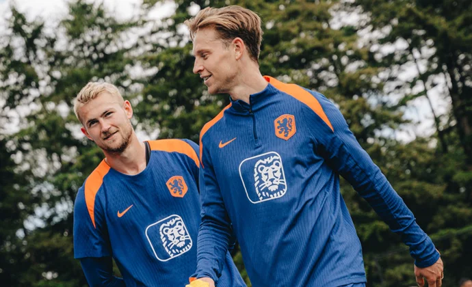 De Jong sigue trabajando parcialmente con el grupo, pero sin el alta médica