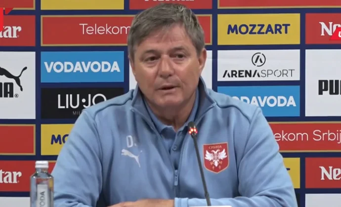 Stojkovic habló de Mitrovic y Vlahovic tras el amistoso contra Suecia