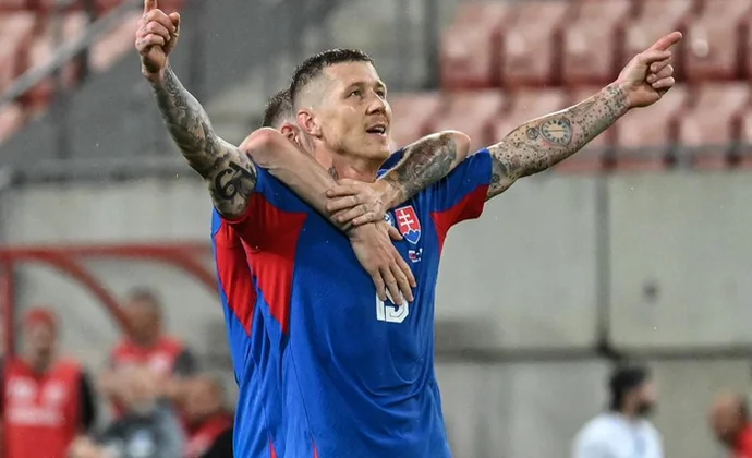 Amistosos internacionales: Eslovaquia 4-0 Gales. Ficha técnica