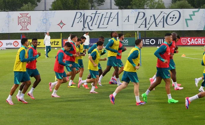 Conceiçao se incorpora al grupo y Roberto Martínez tiene a todos disponibles