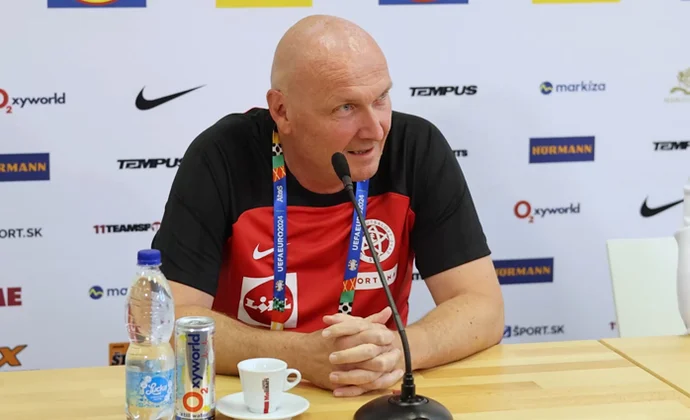 El médico de Eslovaquia confirma que Kucka y Vavro ya han dejado atrás sus problemas físicos