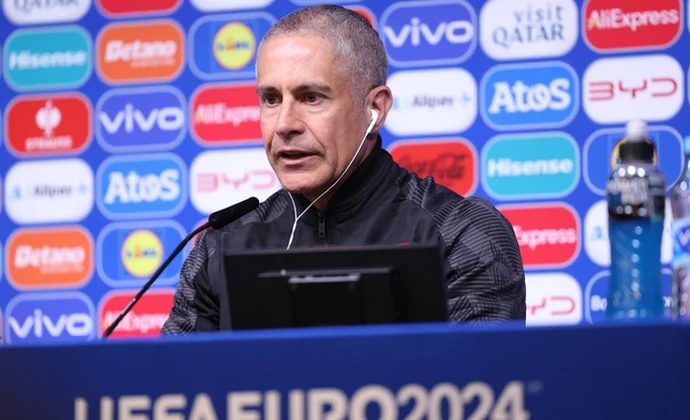 Silvinho habla de Mitaj, Daku e Italia en la rueda de prensa previa