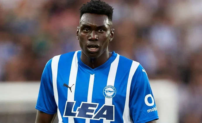 El Atlético rechaza una oferta del Chelsea por Samu Omorodion