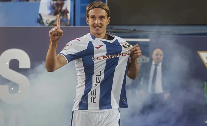 El Leganés hace oficial la renovación de Sergio González, que finalizaba contrato