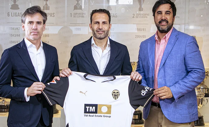 El Valencia anuncia la renovación de Rubén Baraja por dos temporadas