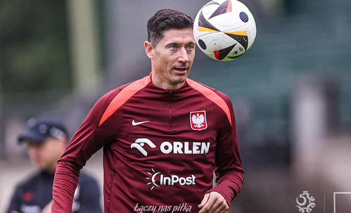 Lewandowski y Dawidowicz completan la sesión y Zielinski se queda al margen
