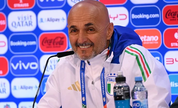 Spalletti habla de España, Lamine Yamal y esconde su alineación