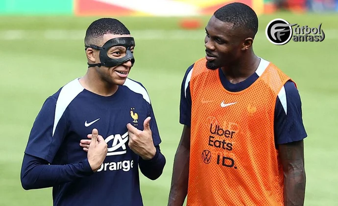 Francia avanza en su preparación sin lesionados y con partidillo de ocho contra ocho