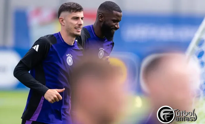 Rudiger se incorpora al grupo antes de enfrentarse a Dinamarca