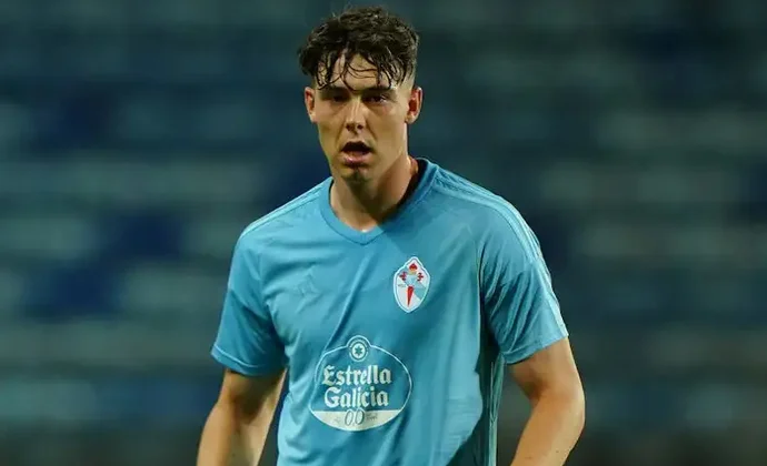 Celta y Wolves cierran la cesión de Strand Larsen con cláusula de compra obligatoria