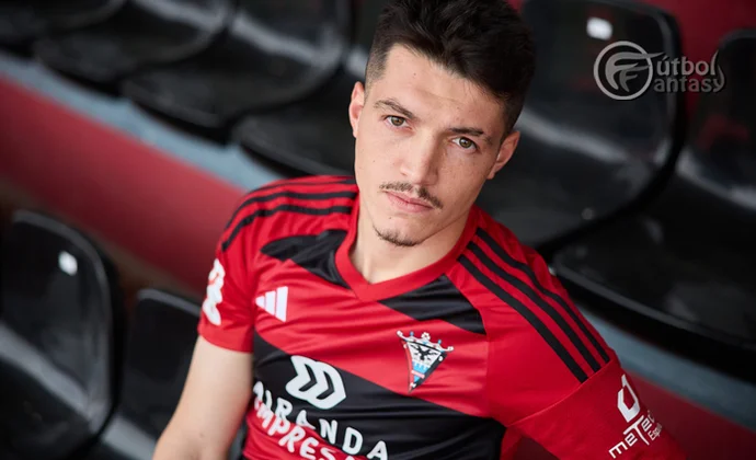 Lautaro de León se desvincula del Celta tras su cesión en el Mirandés