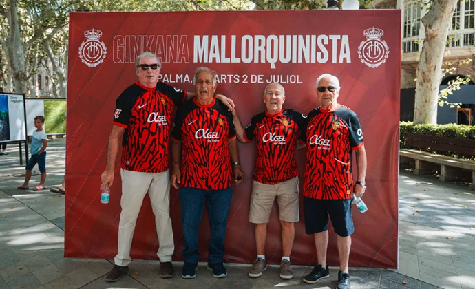 El Mallorca presenta su equipación para la temporada 24/25