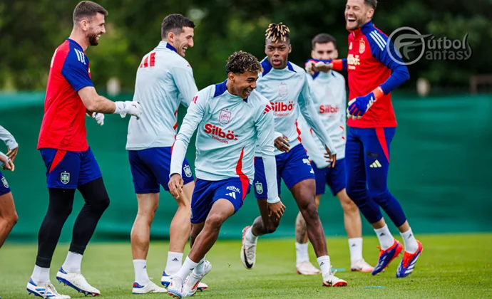 Nico Williams, Yamal, Fabián y Laporte regresan al grupo